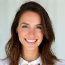 Professional headshot of Anna Müller, a digital content creator